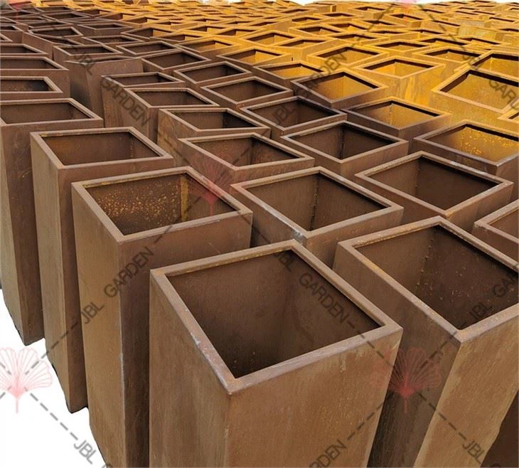 30 Inch Planters