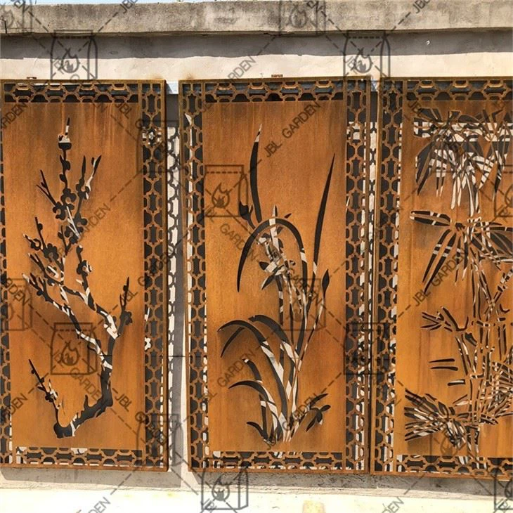 Flower Shape Privacy Screen