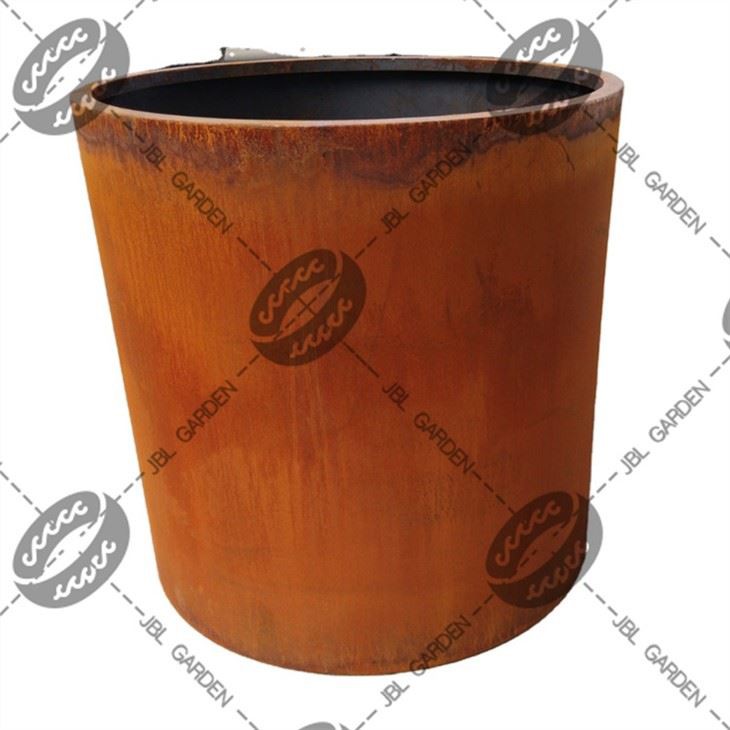 Kaasaegsed terasest istutusmasinad