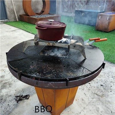 Väike lauapealne söegrill