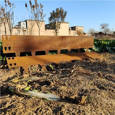 Ilmastikukindel metallist muruserv