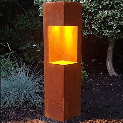 STYLE OUTDOOR FLOOR LAMP