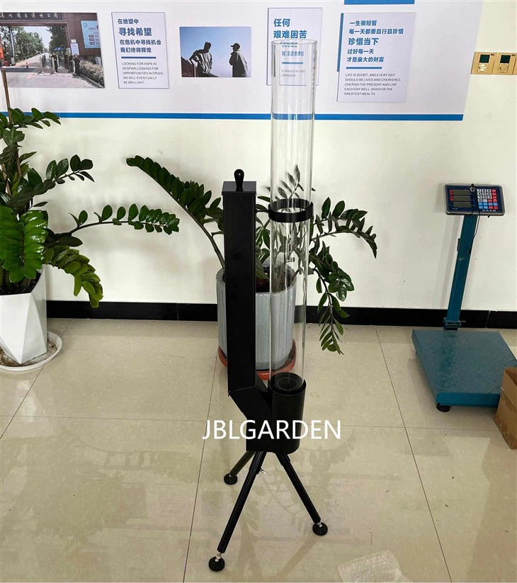 Väljas asuv pelletkütteseade õues telkimiseks