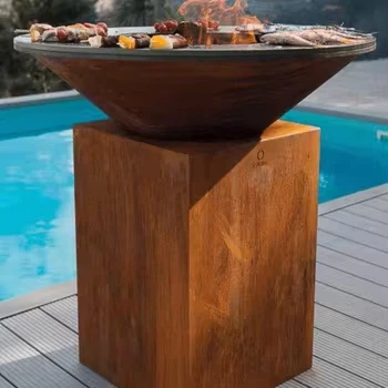 Väljas roostes Corteni terasest BBQ-grill