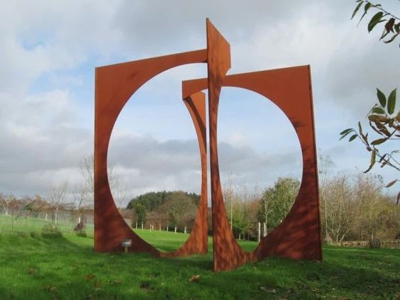 Solid Sculpture