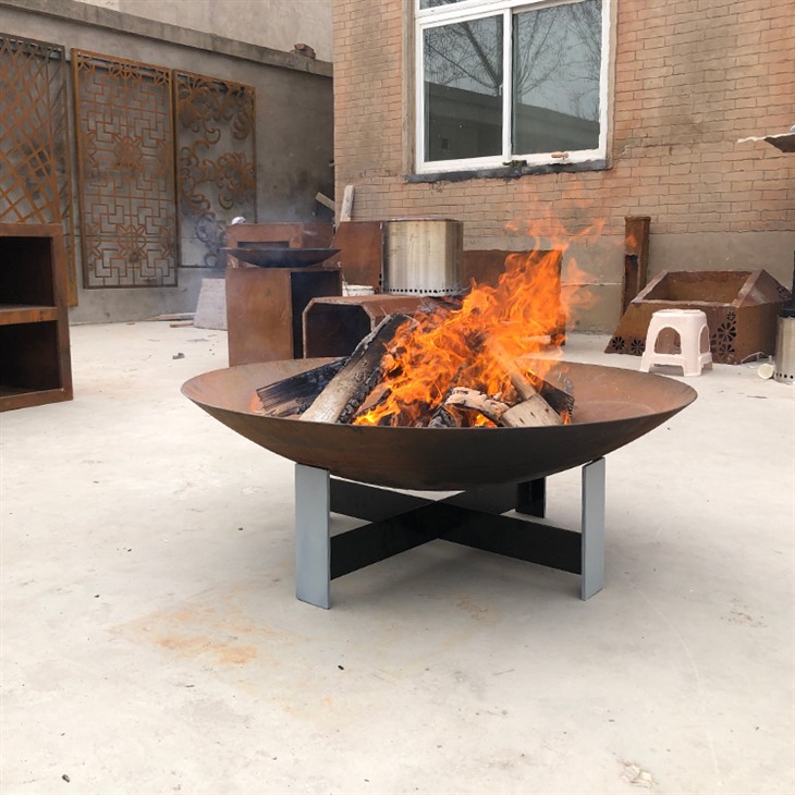 Puuküttega lõkkeaugud