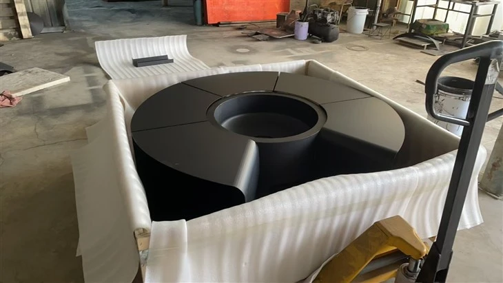 Wood Round Fire Pit With Tabletop factory